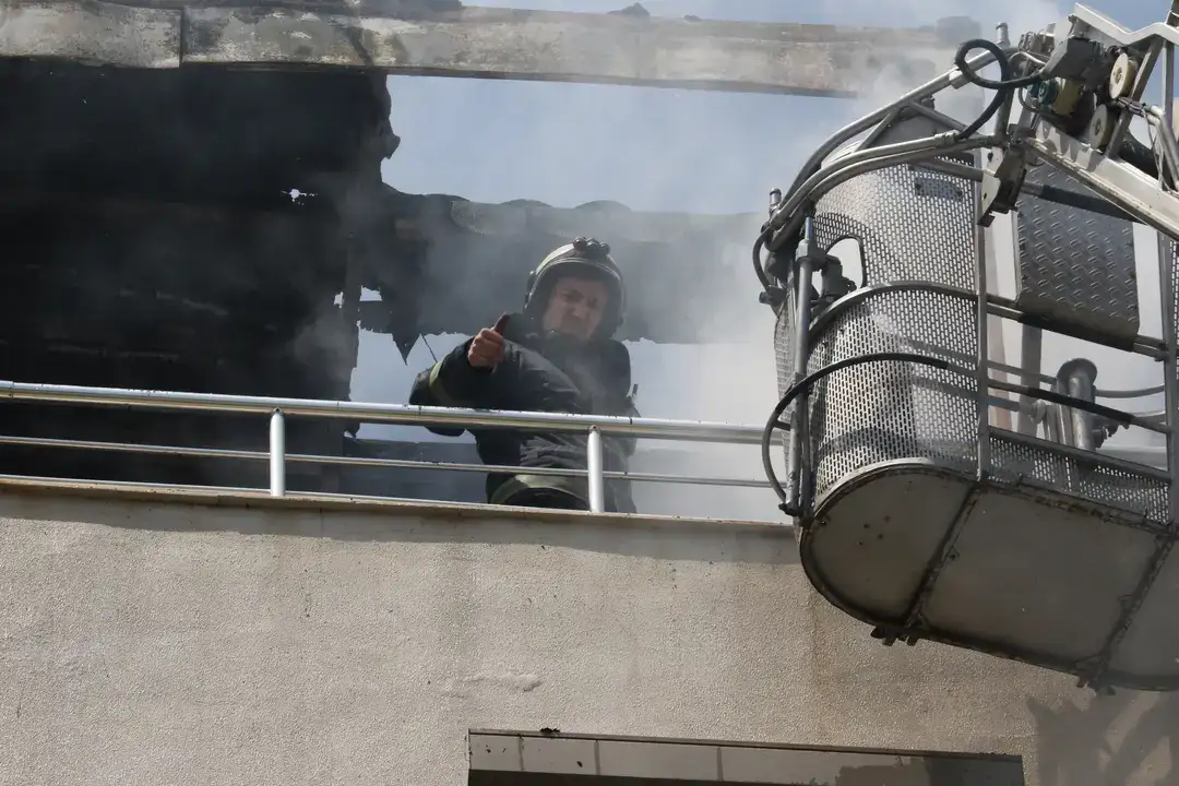 Antalya'nın Ünlü İşletmecisi Erdal Atılgan'ın Evinde Yangın Çıktı 2